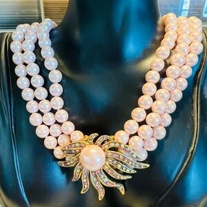 Heidi Daus 🆕 Sublime Star pink beads & crystals Necklace